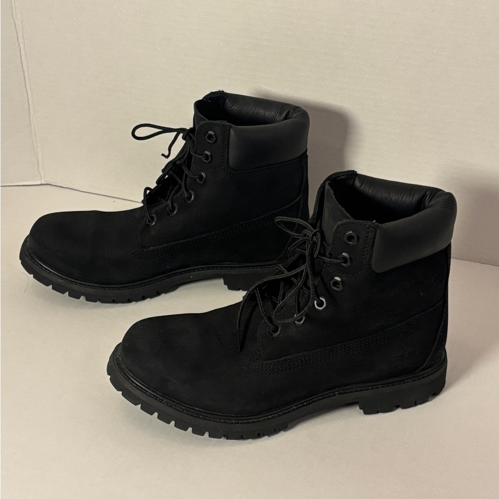 Timberland Black Suede Lace-Up Boots | Size 9 | Worn Once